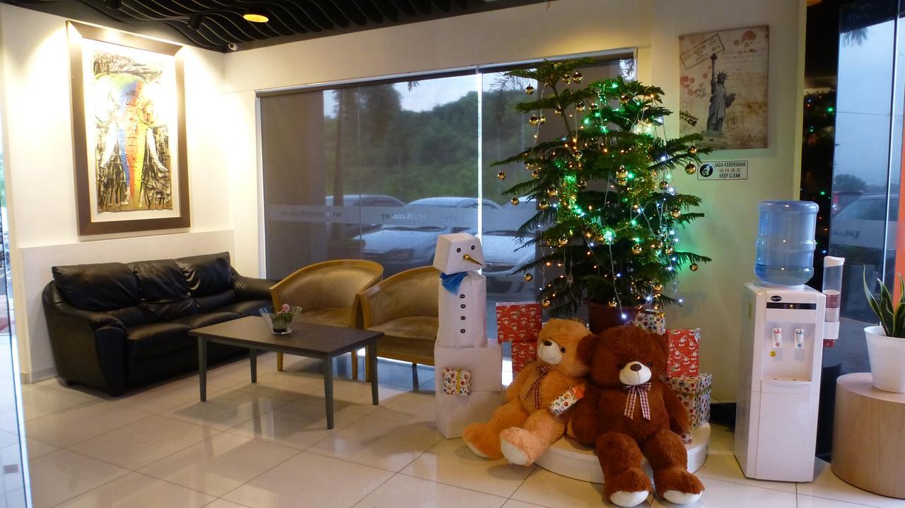 Uptown Subang Airport Hotel Shah Alam Kültér fotó